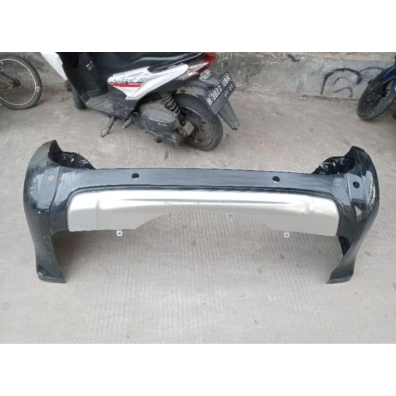 bumper bemper belakang pajero sport 2016 2017 2018 original copotan