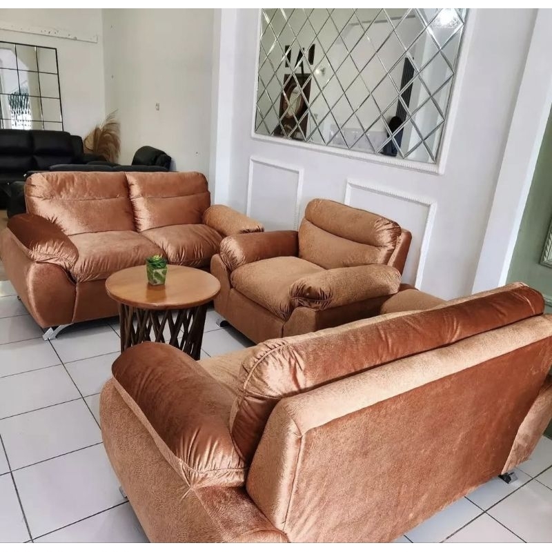sofa tamu set / sofa mewah / sofa elegan berkualitas