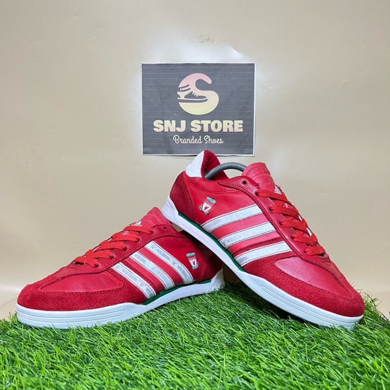 Adidas ' Vintage ' Samba Liverpool Size 44 insl 28,0Cm Second