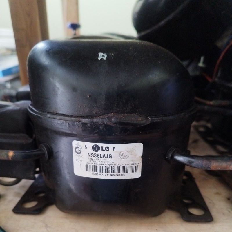 COMPRESOR MESIN KULKAS  ORIGINAL LG , NATIONAL ,POLYTRON, SANYO DAN SHARP 1 PINTU 1 /8 PK # COMPRESO