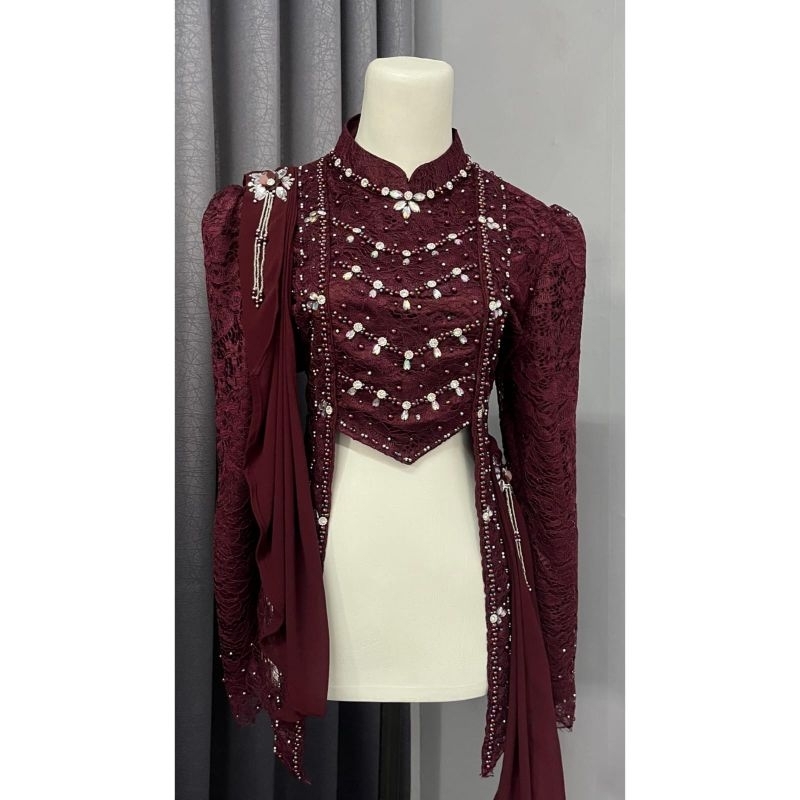 Kebaya Lini // Kebaya Wisuda // Kebaya Lamaran // Kebaya Berhijab // Kebaya Tanpa Hijab