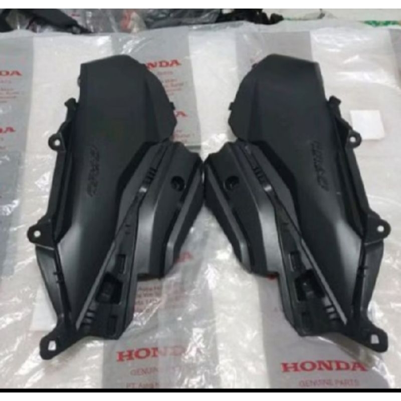 sambungan body Vario 125-150new ori