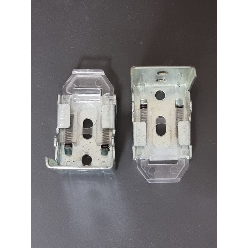 braket horizontal blind