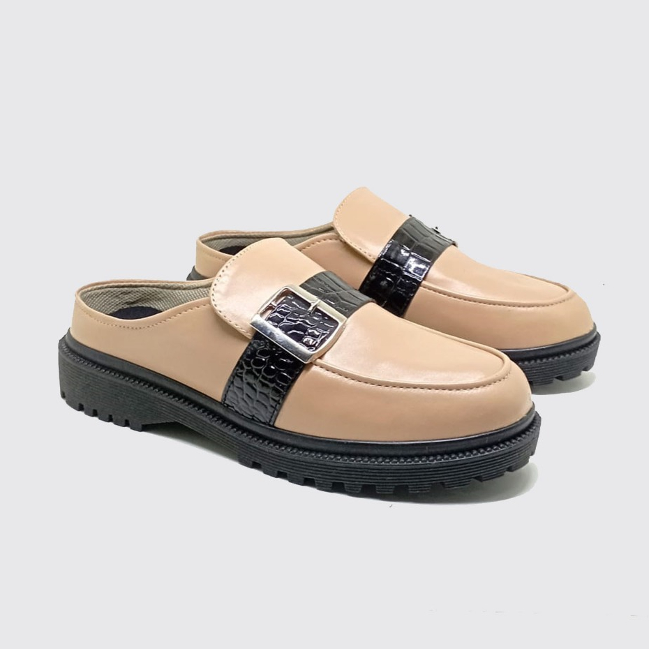 Sepatu slide loafers bustong style wanita kaki gemuk size 40-45 jumbo