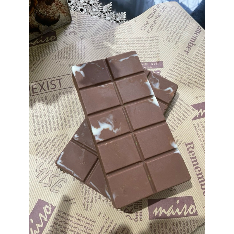 

DUBAI MILK CHOCOLATE