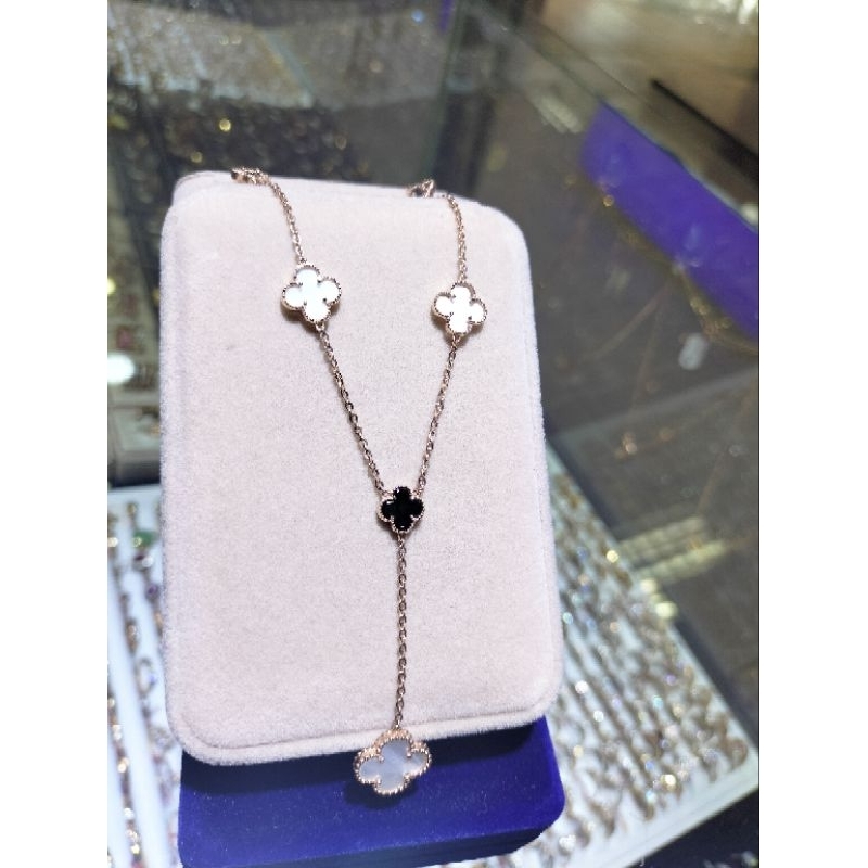 kalung vankli* rantai Nori