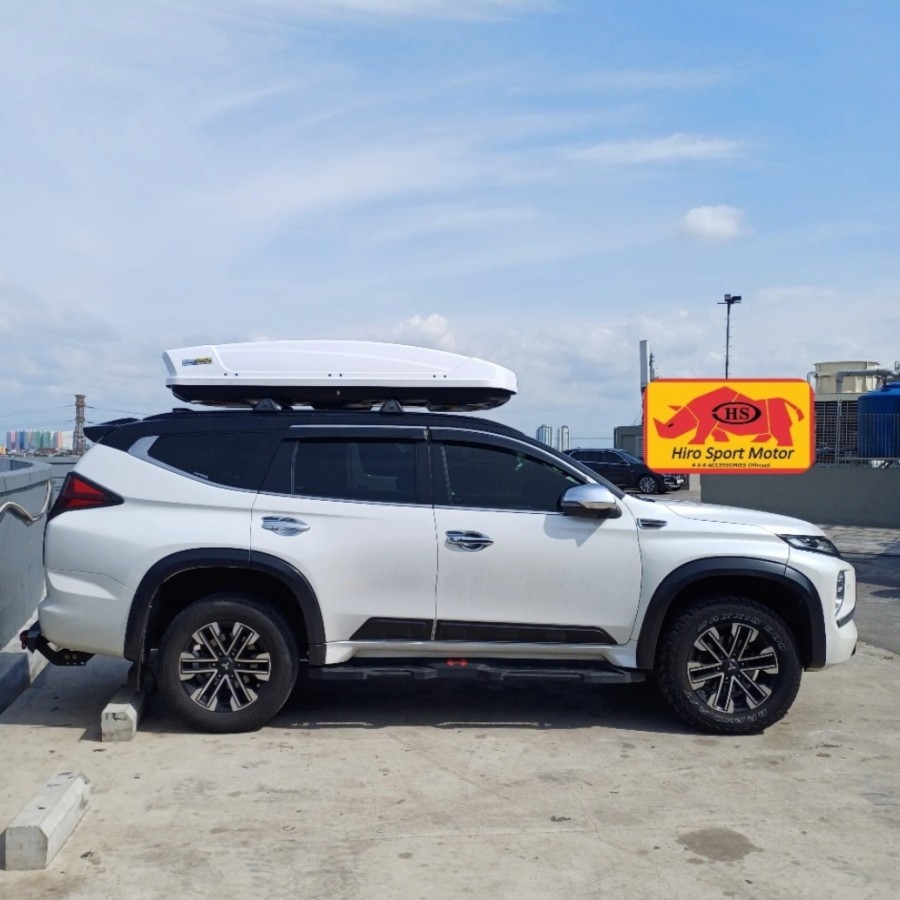 roof box hirorack 900 L model thule motion XT