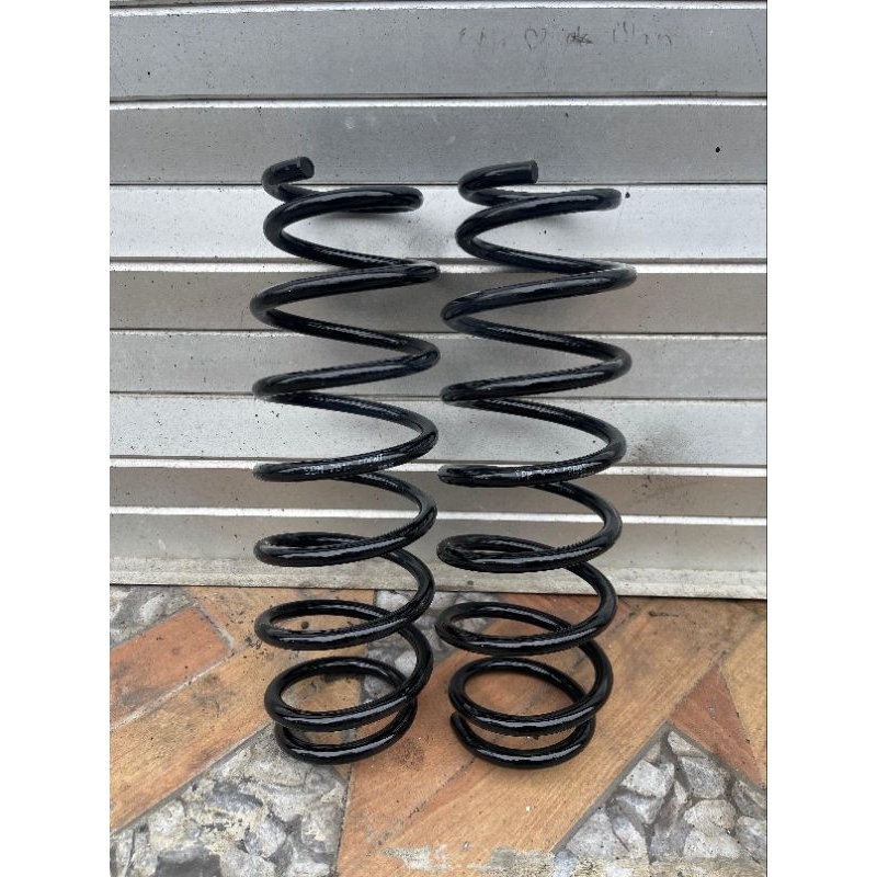 Coil Spring Per Keong Depan Atau Belakang Daihatsu Sirion / Produa kelisa kenari 2pcs