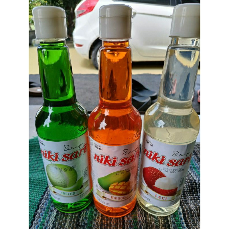 

SIRUP NIKI SARI MANIS DAN ENAK DENGAN FARIAN RASA 700 ml