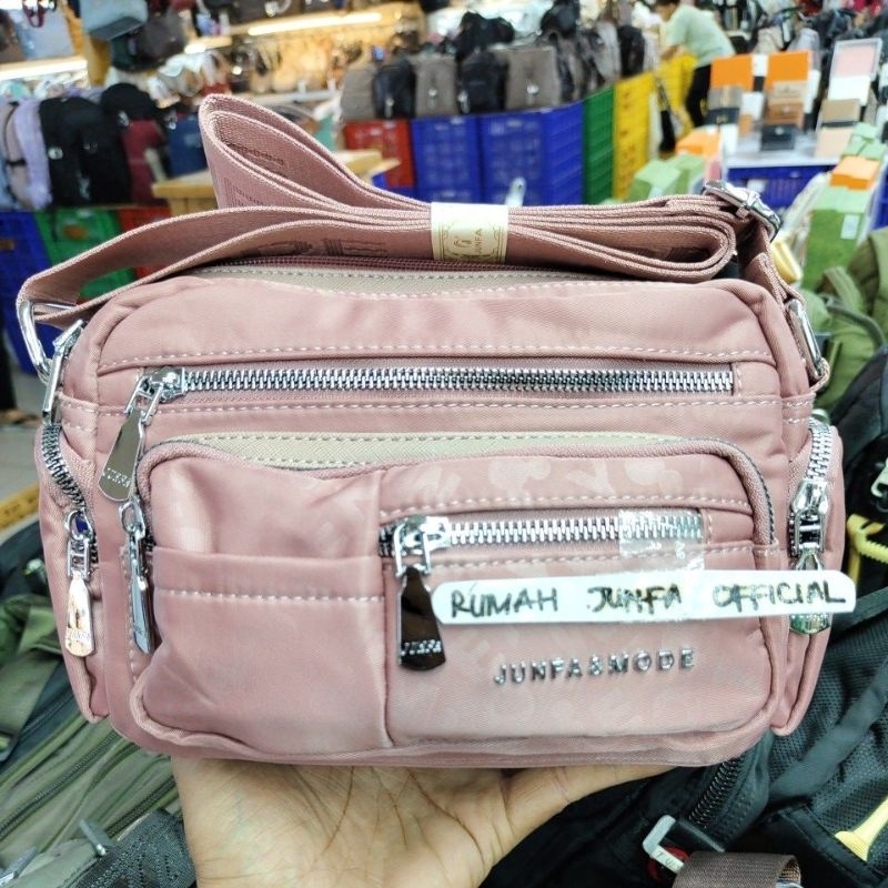 TAS SELEMPANG JUNFA TERBARU 9955-374 BAHAN PARASUT MICKEY MOUSE