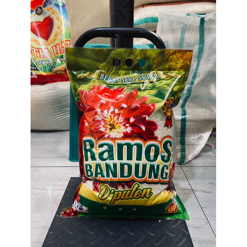 

BERAS / BEAS PREMIUM RAMOS BANDUNG KEMASAN 5Kg INSTAN