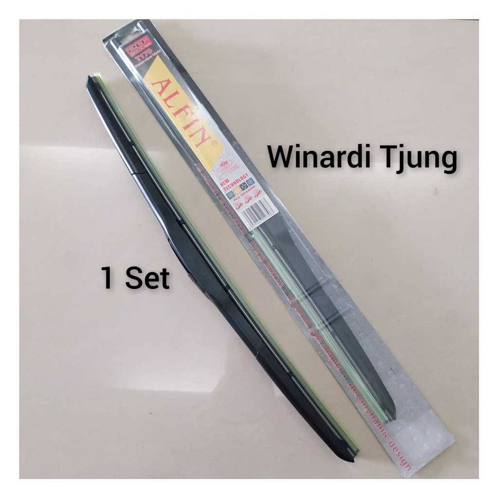 Set Wiper Blades Pembersih Kaca Mobil Rush Lama Uk. 20"&16"