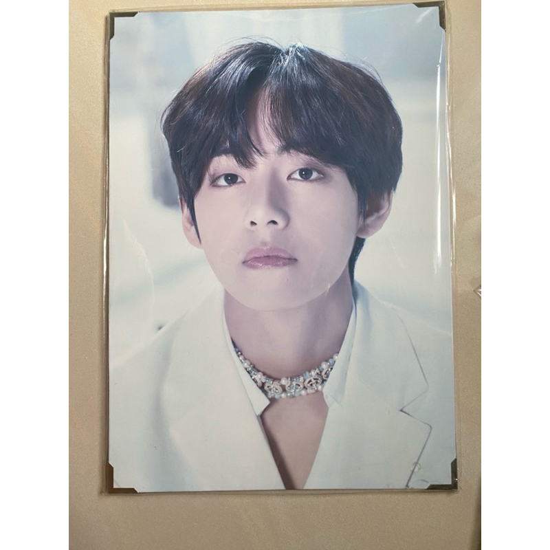OFFICIAL PREMIUM PHOTO TAEHYUNG V BTS