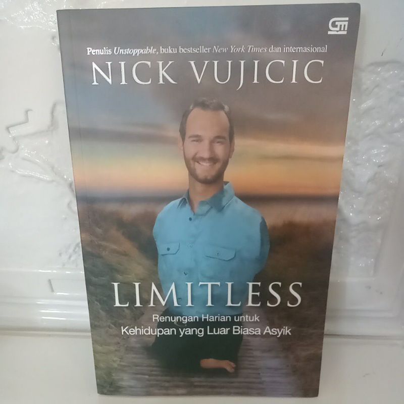 Buku Original LIMITLESS RENUGAN HARIAN UNTUK KEHIDUPAN YANG LUAR BIASA ASYIK - LIMITLESS
