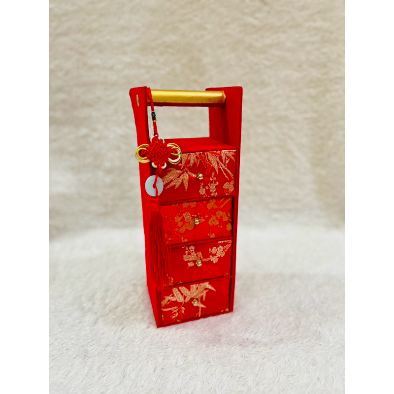 

Rantang 4 Laci / box imlek / parcel imlek / hampers imlek / sanjitan / mooncake