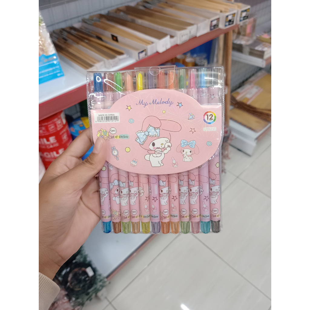 

CRAYON PUTAR MELODY 12 WARNA