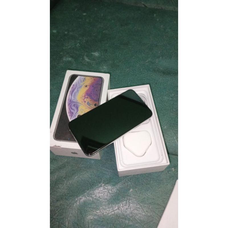 IPHONE X 64 LOCK ICLOUD