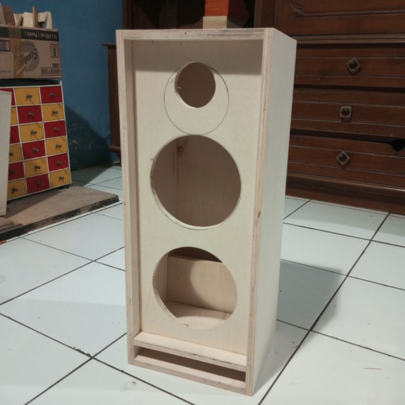 Box speaker 6 inch double dan tweeter 2,5 inch