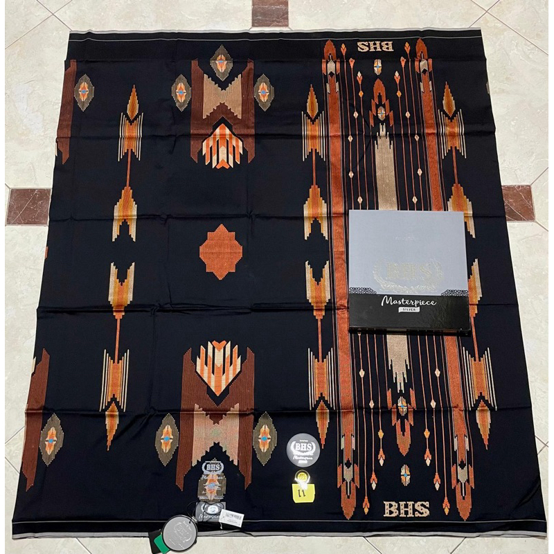 SARUNG BHS MASTERPIECE SGA Gold / SILVER