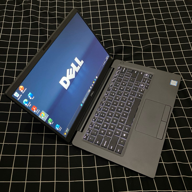 Dell Latitude 7300