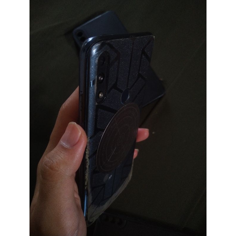 ASUS MAX PRO M2 4/64 HP+DOSBUK minus sesuai keterangan