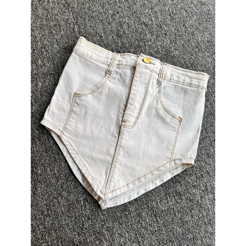 PRELOVED KEMBEN JEANS