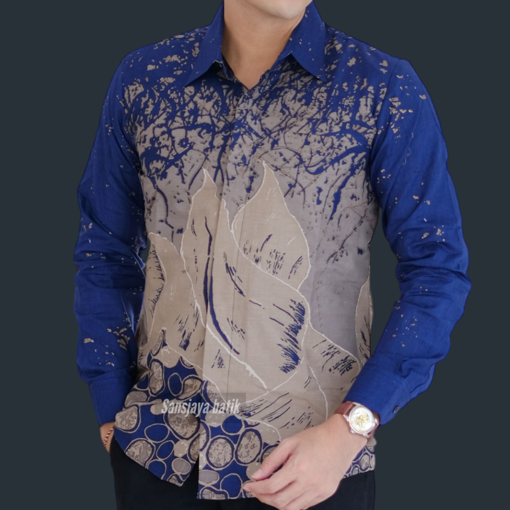 KEMEJA BATIK GUNUNGAN NAVY ATASAN KEMEJA BATIK PRIA LENGAN PANJANG WARNA BIRU NAVY BATIK SOLO BAHAN 