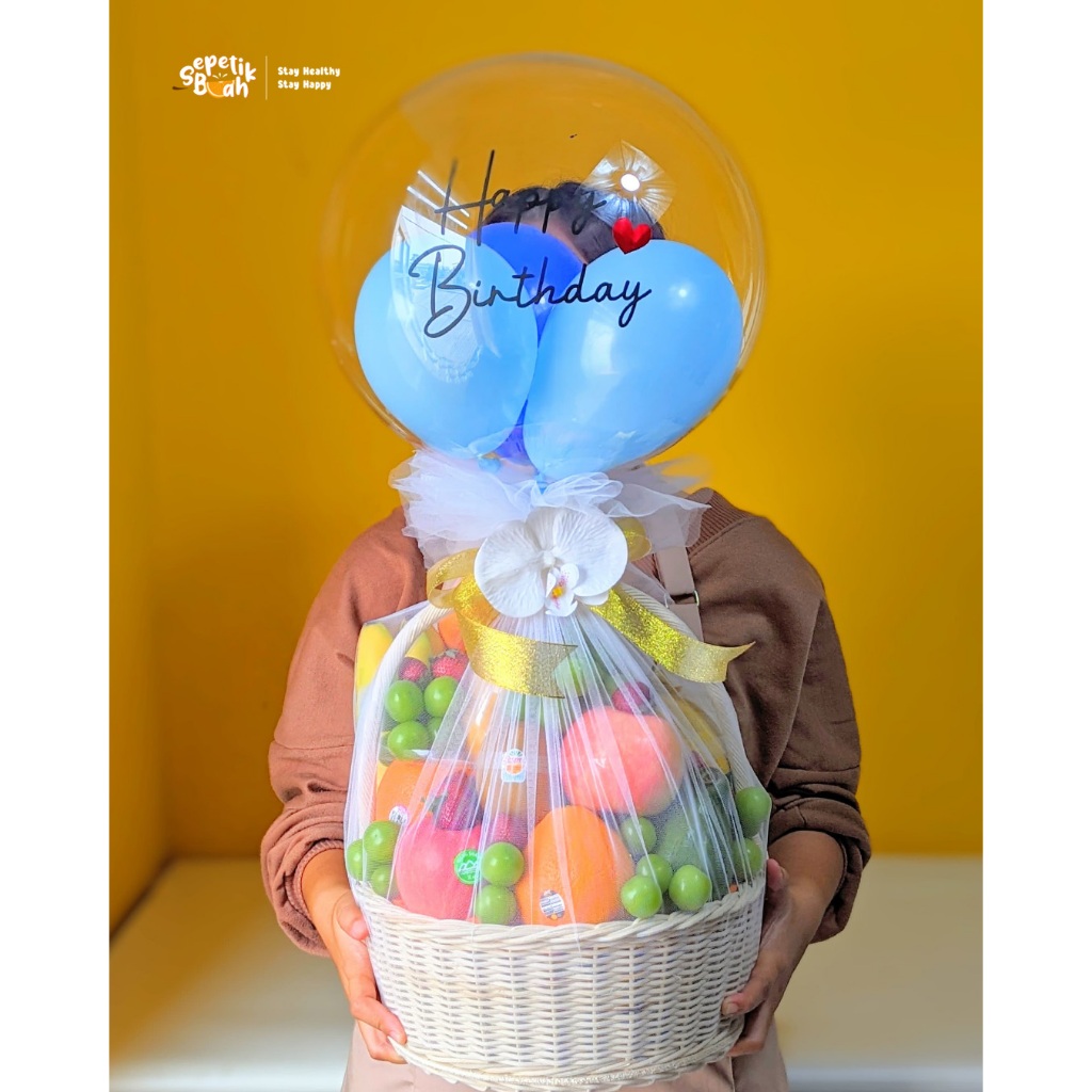 

Sepetikbuah - Birthday Freshly Fruit Hampers with Balloons