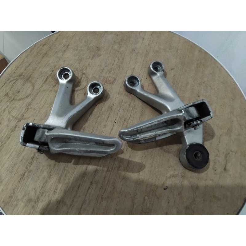 Footstep Belakang Suzuki Satria FU 150 Ori Copotan