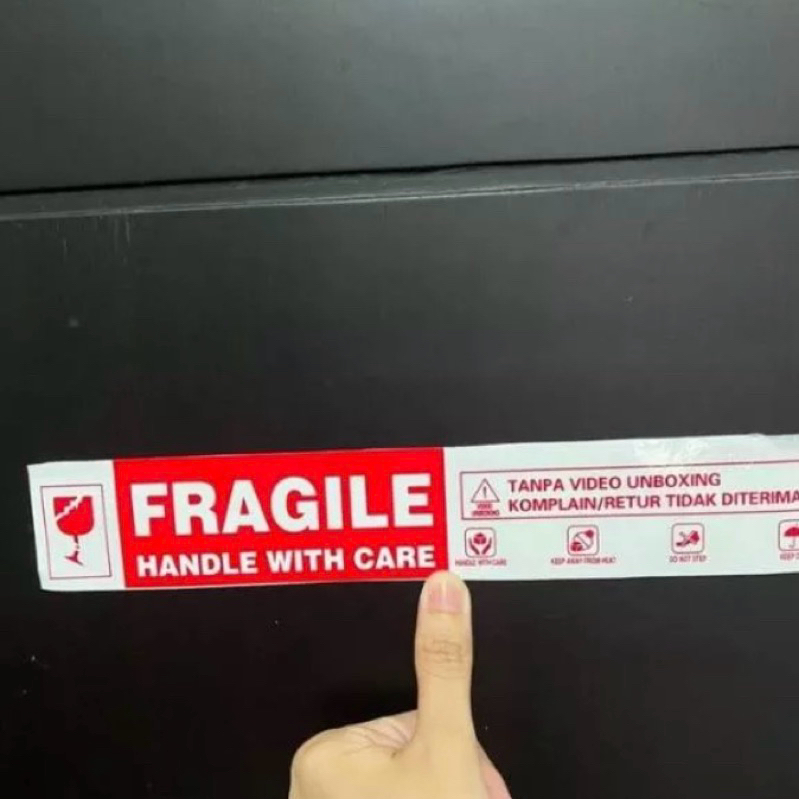 

Lakban Fragile Unboxing Merah Putih Bahasa Indonesia 1 Dus isi 72 pcs