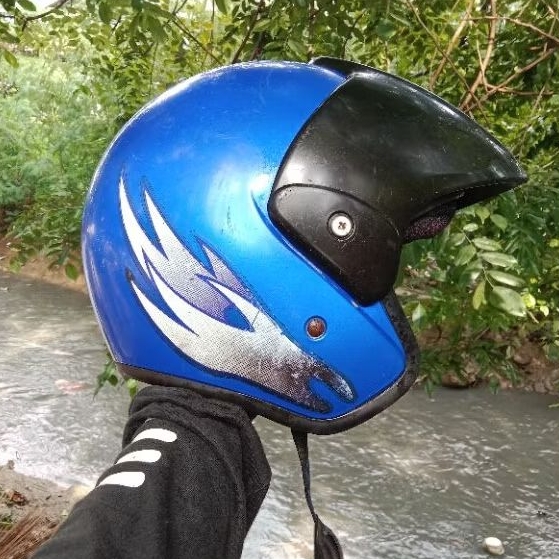 helm yamaha jadul bekas