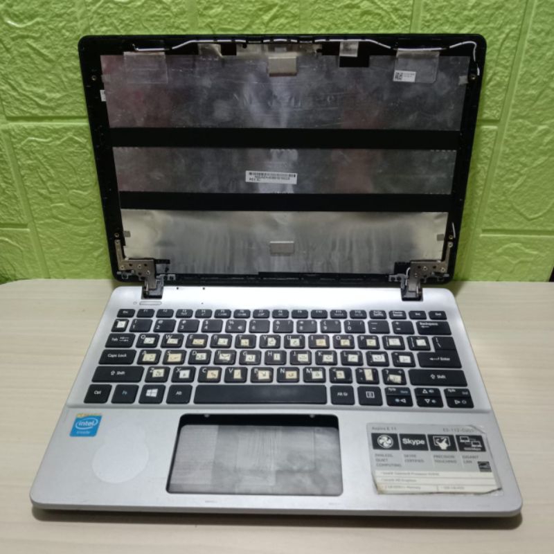 Kesing Case Casing Original Laptop Acer Es1-111 Es1-131 Es1-112