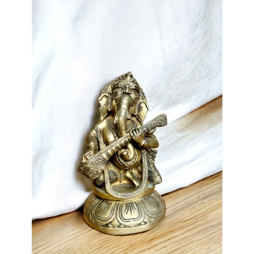 Ganesha Handicraft Statue Ganesha Playing Instrument/Patung Ganesha dari kuningan