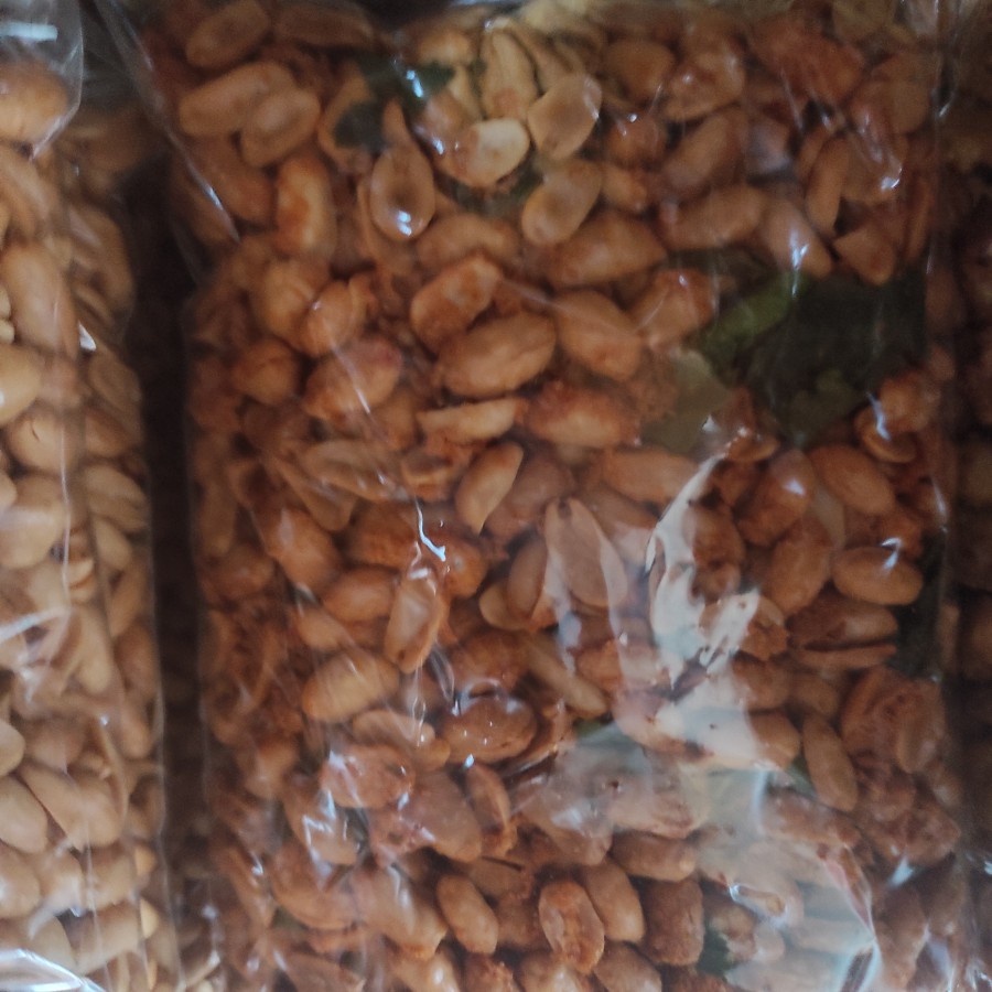 

kacang kapri bumbu / cemilan 1 bungkus