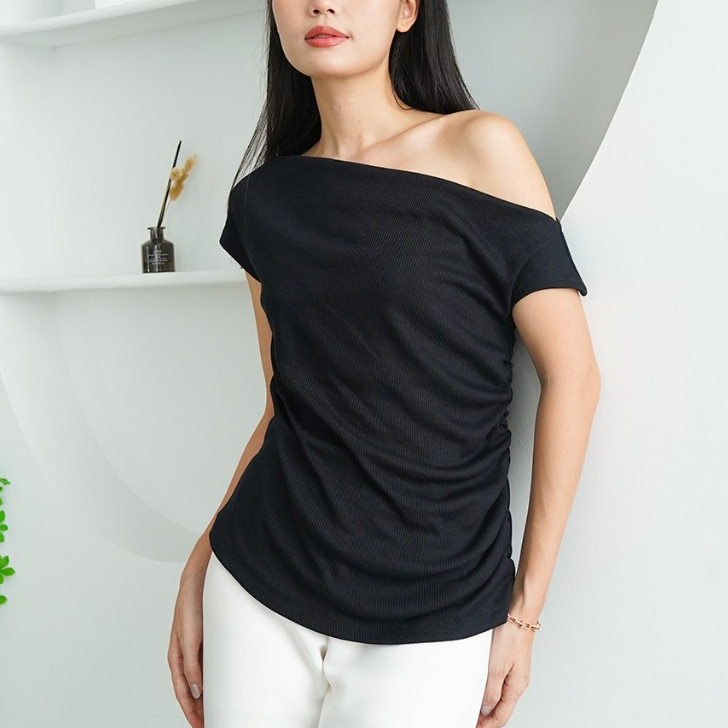 ( Etherr ) Rei Top / One shoulder / Sabrina Top
