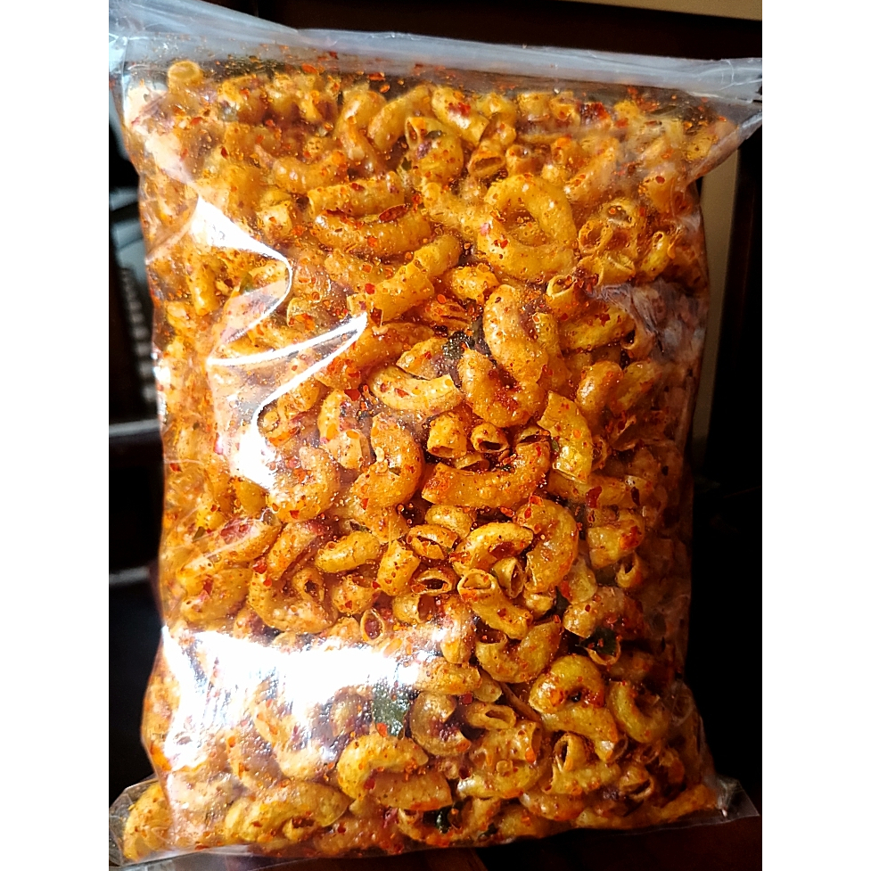 

makaroni pedas daun jeruk isi 1kg