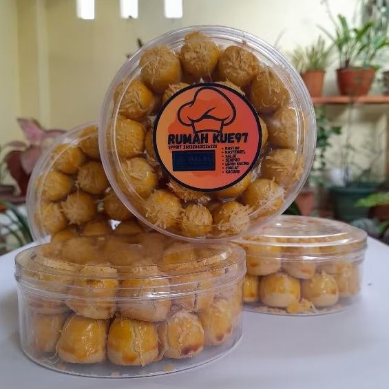 

KUE NASTAR PLATINUM LEMBUT FULL NANAS ASLI (-+300gr)