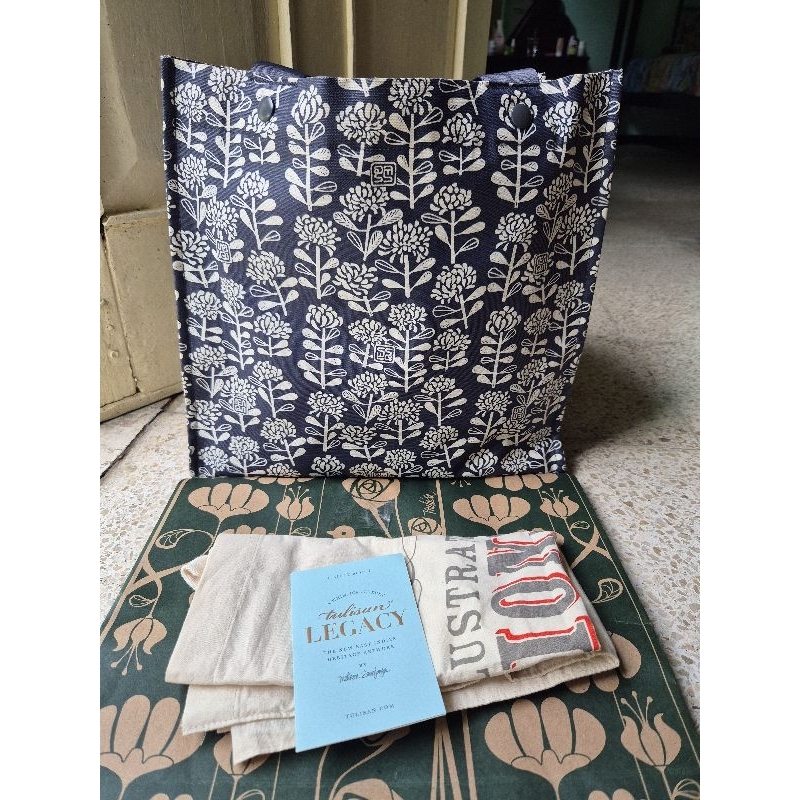 tas my tulisan bag besar modernist melissa sunjaya