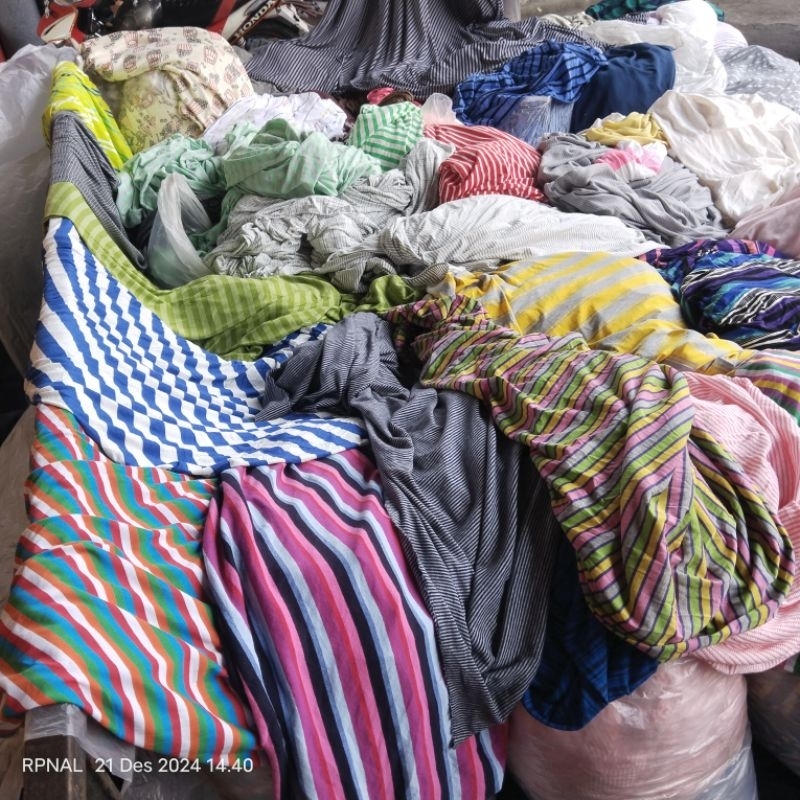 HARGA/0,5 M | KAIN KAOS KATUN | BAHAN KAOS MOTIF BUNGA | KAIN KAOS KATUN MOTIF KAIN KAOS MOTIF BUNGA