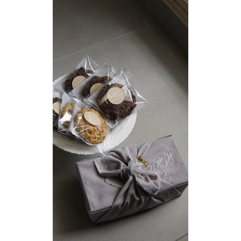 

Buttera Christmas Hampers Box of 6