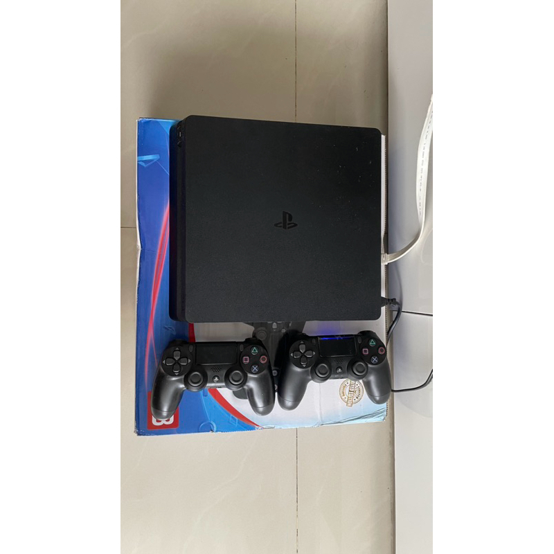 Playstation 4 Slim 1TB Second OFW
