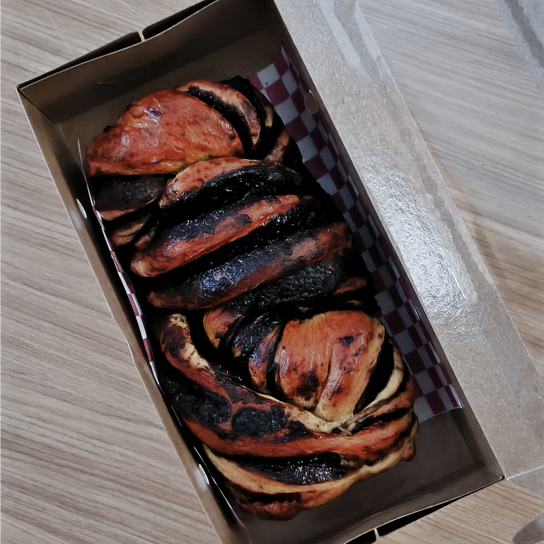 

Hampers Natal - Sourdough Chocolate Babka