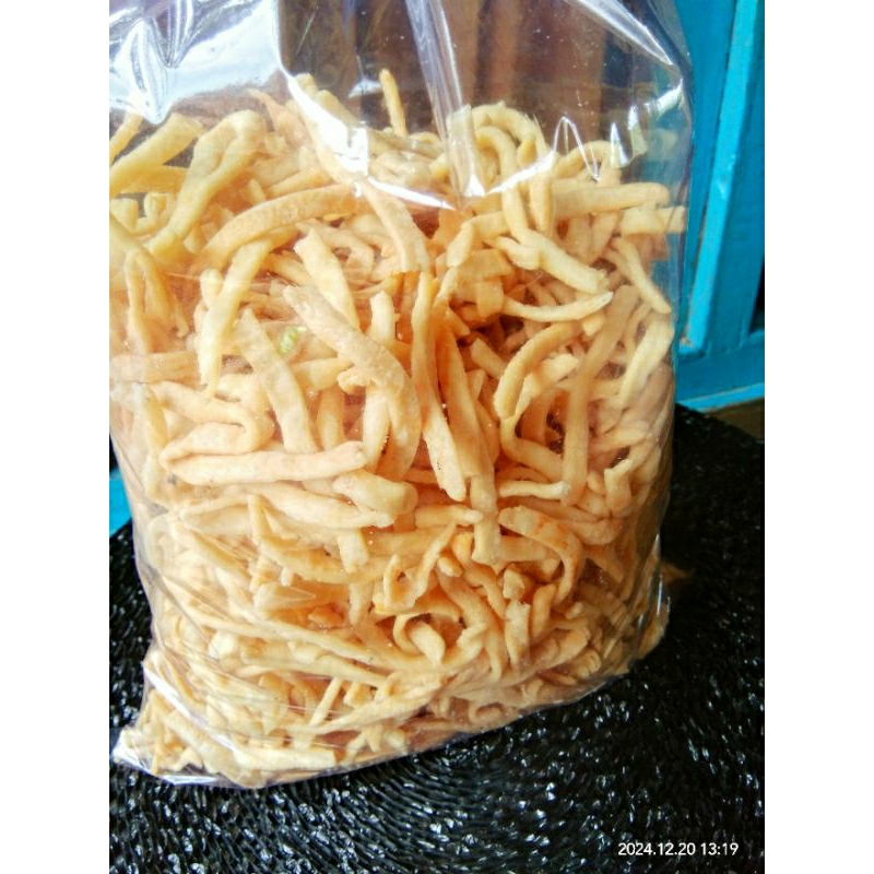 

SNACK SISTIK BAWANG / KUE BAWANG 1KG (free dus+bubble wrap)