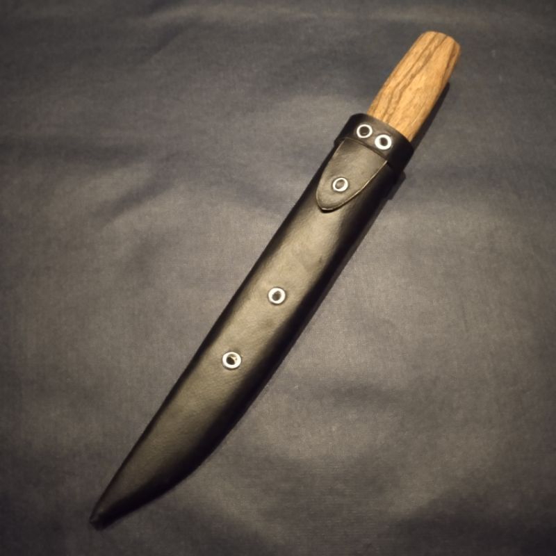 PISAU SESET KULIT BAHAN BAJA FREE SARUNG PISAU