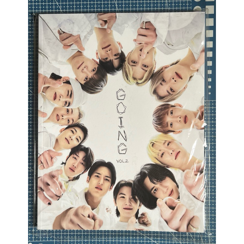 SEVENTEEN GOING MAGAZINE VOL.2 SVT GOMAGZ MAGZ ONLY PRELOVED