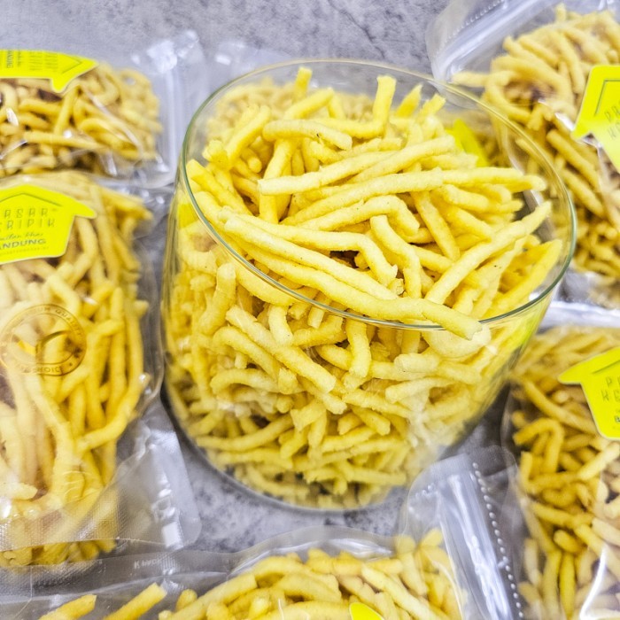 

Comring Stik Pasar Keripik Bandung Asin Gurih