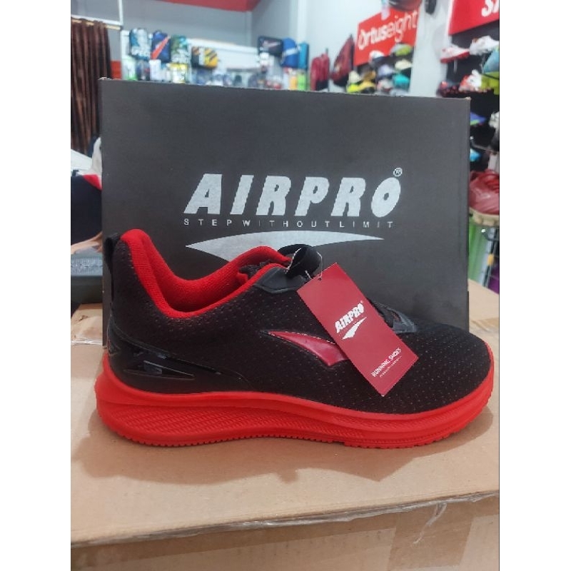 Sepatu running Air pro runner