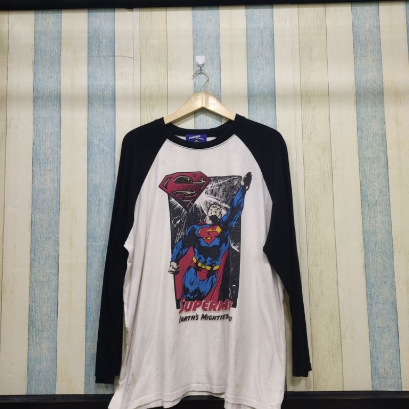 Kaos Putih Motif Superman - Kaos Second