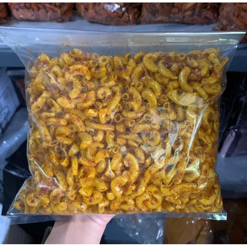 

MAKARONI CIKRUH PEDAS DAUN JERUK 1KG Food