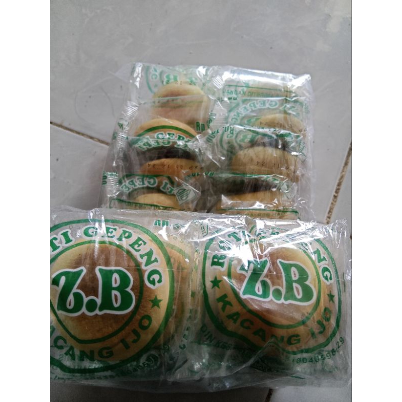 

Roti gepeng jadul ZB Kacang Ijo isi (10 pcs)